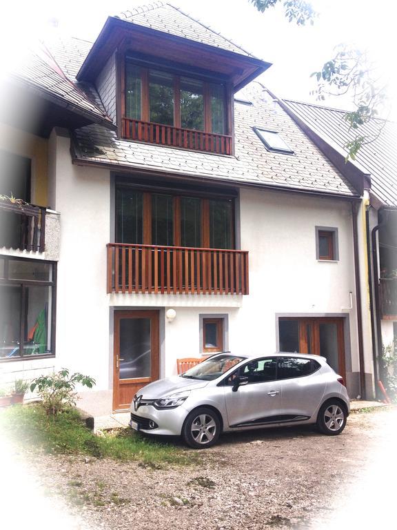 בובק Chalet Floranneve מראה חיצוני תמונה