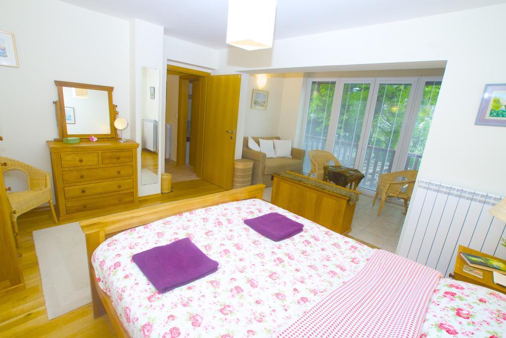 בובק Chalet Floranneve מראה חיצוני תמונה